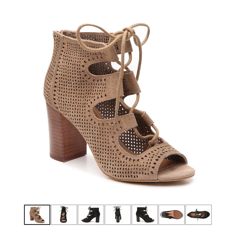 Crown Vintage Erilicia ankle bootie